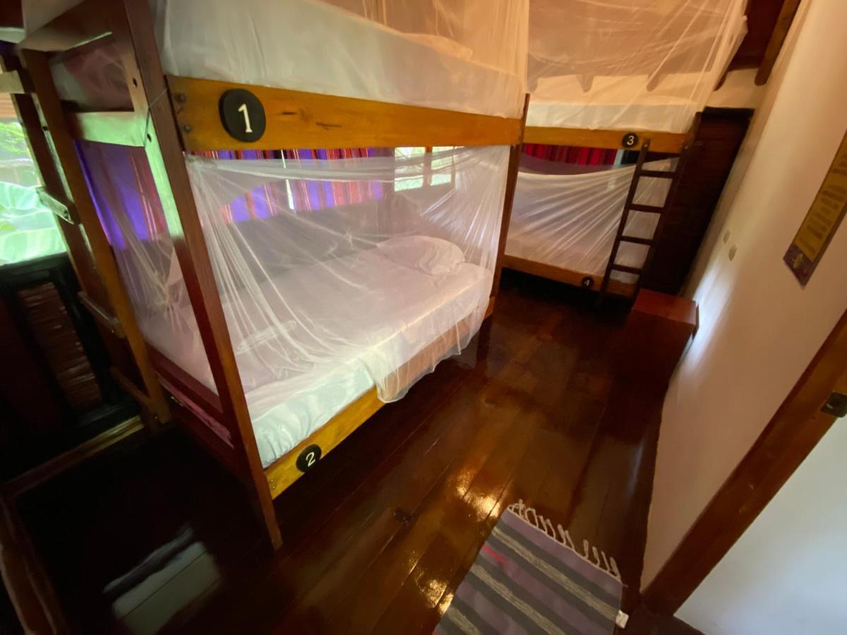 Hidden House Hostel Party Монтаньита Экстерьер фото